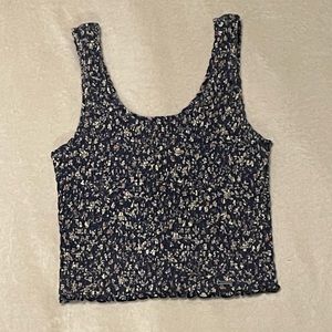 Cute Hollister tank top
